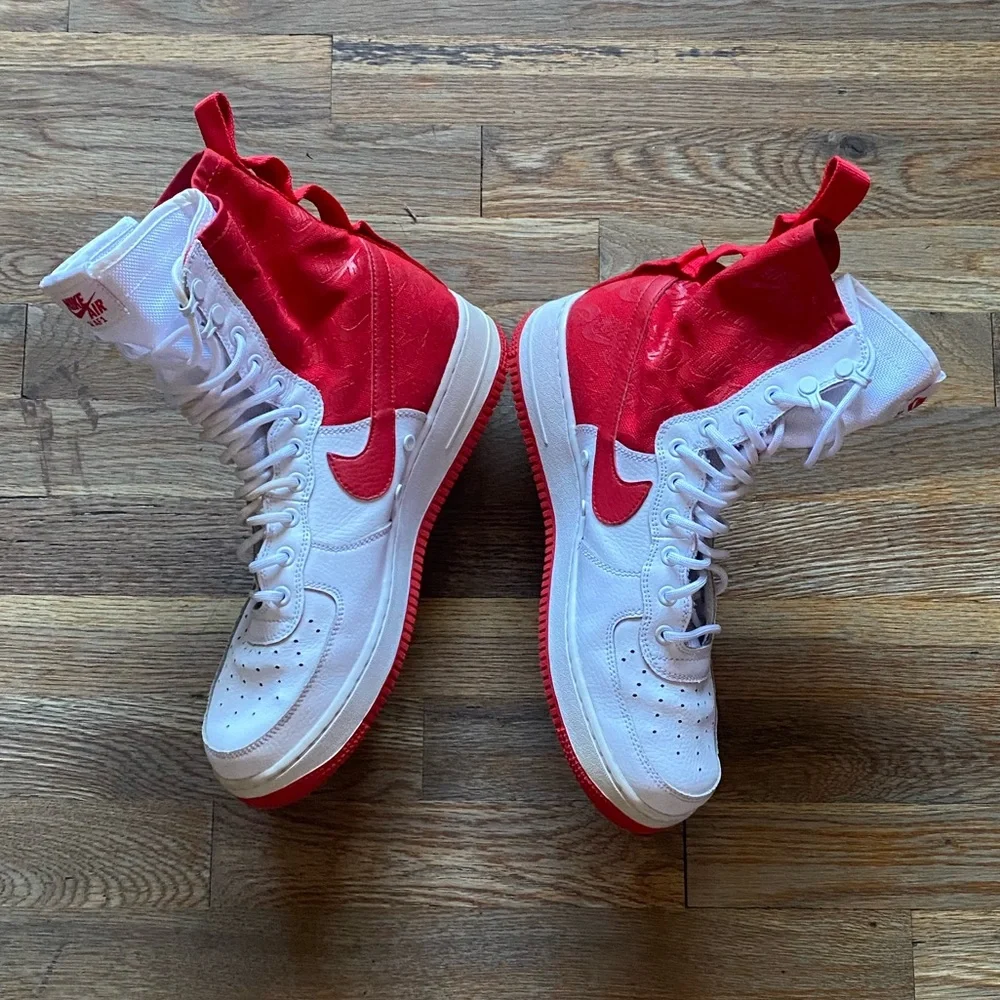 Nike SF Air Force 1 High cut “University Red” size 11